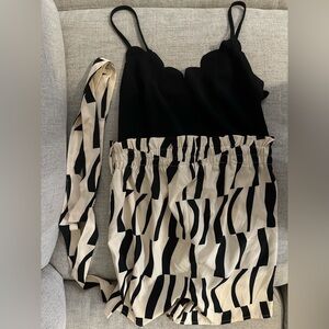 5 items - Maternity women’s smalll